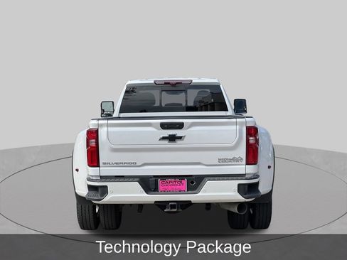 Used 2022 Chevrolet Silverado 3500 High Country AWD/4WD image 4