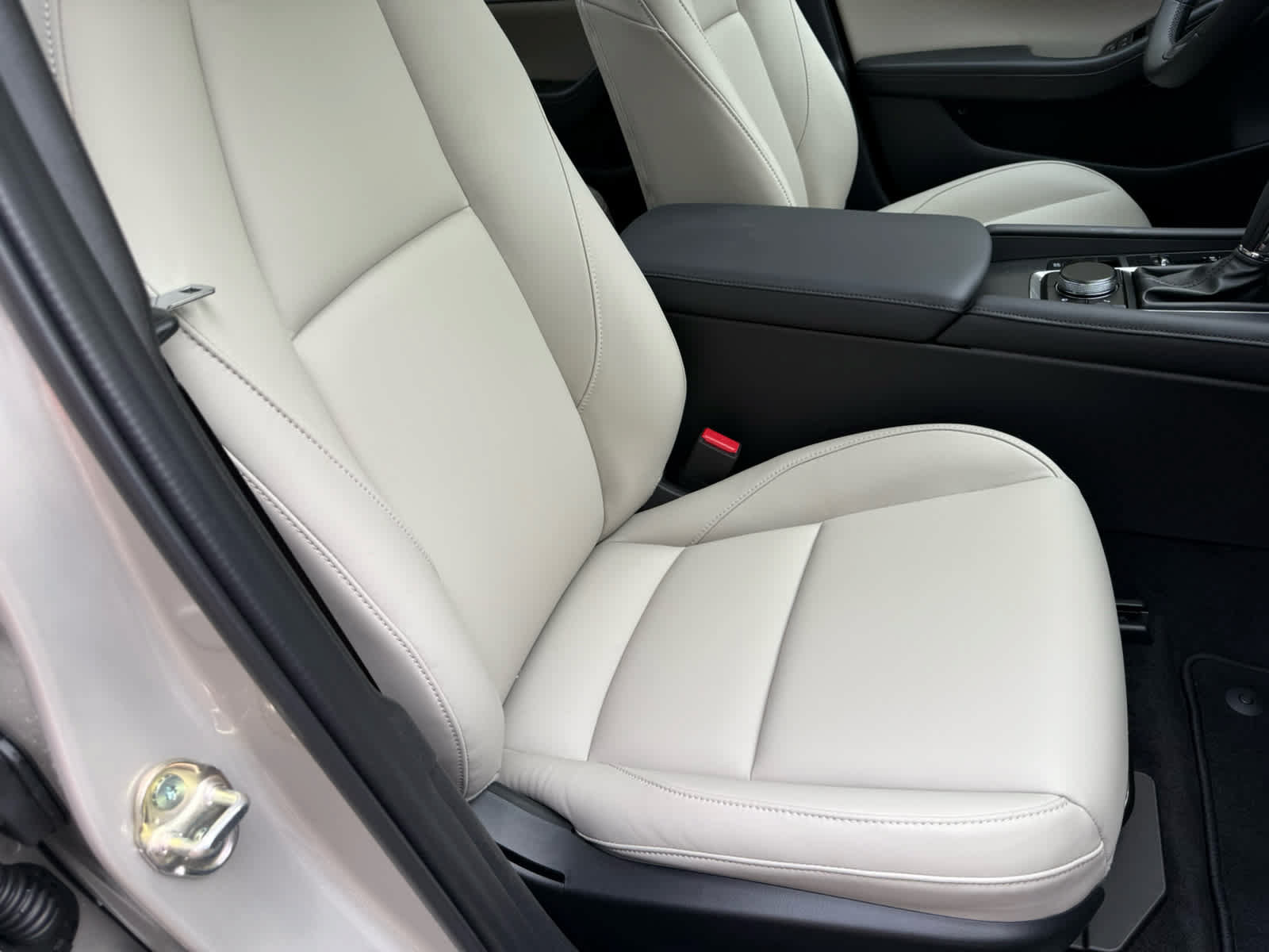 New 2026 MAZDA MAZDA3 2.5 S Sedan w/ Preferred Pkg FWD image 8