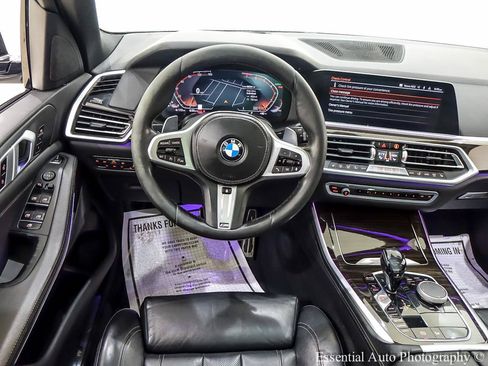 Used 2019 BMW X5 xDrive40i w/ M Sport Package AWD/4WD image 18