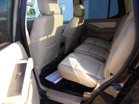 Used 2008 Ford Explorer Sport Trac Limited image 5