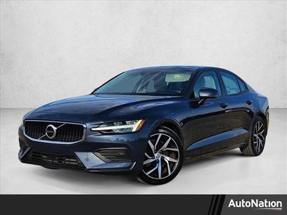 Used 2020 Volvo S60 T5 Momentum