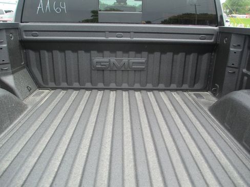 New 2026 GMC Sierra 1500 AT4 w/ AT4 Premium Package AWD/4WD image 6