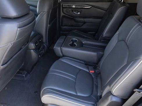 Used 2023 Honda Pilot Elite image 17
