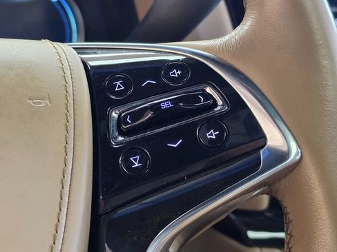 Used 2019 Cadillac Escalade ESV Platinum AWD/4WD image 33