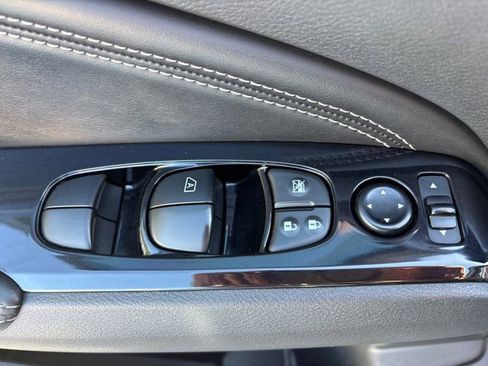 Used 2021 Nissan Altima 2.5 SV FWD image 16