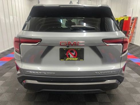Used 2026 GMC Terrain Elevation AWD/4WD image 4
