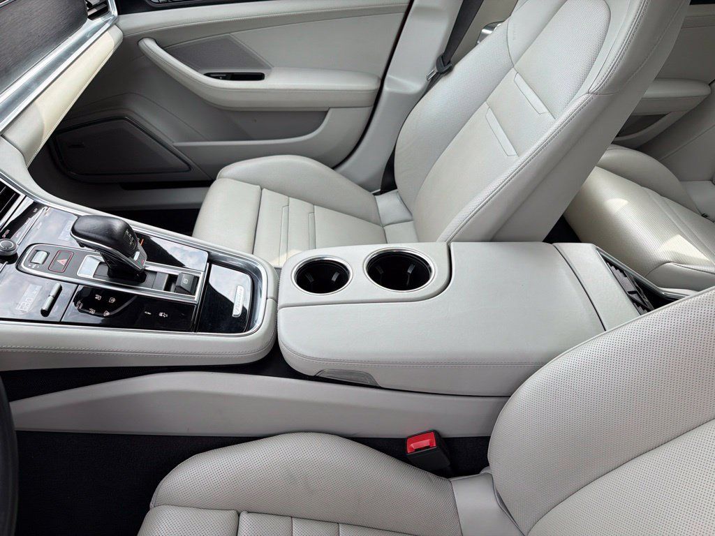 Used 2019 Porsche Panamera GTS AWD/4WD image 14