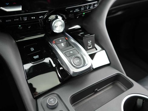 Certified 2026 Acura MDX SH-AWD w/ Technology Package image 26