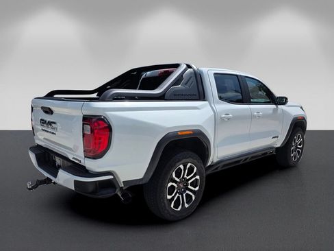 Used 2025 GMC Canyon AT4 w/ Nightfall Edition AWD/4WD image 6