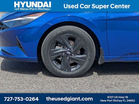 Certified 2023 Hyundai Elantra SEL FWD image 10