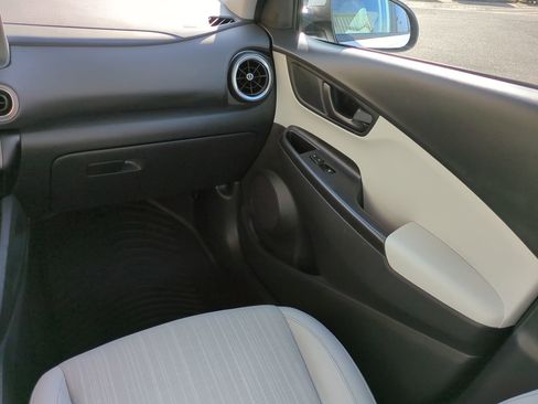 Certified 2022 Hyundai Kona SEL image 16