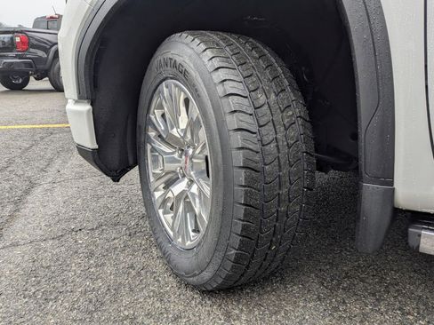 Used 2023 GMC Sierra 1500 Denali image 38