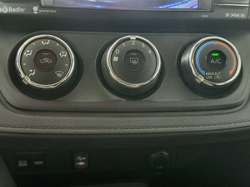 Certified 2018 Toyota RAV4 LE FWD image 17