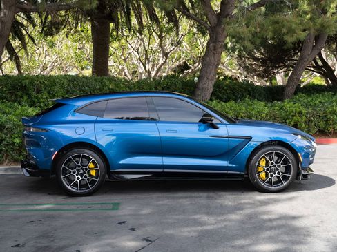 Used 2023 Aston Martin DBX 707 image 25