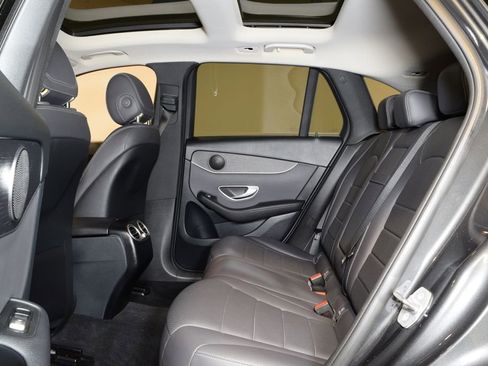 Used 2021 Mercedes-Benz GLC 300 4MATIC image 28