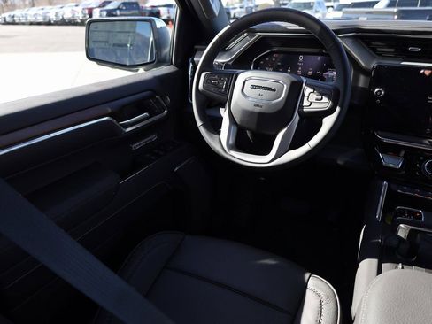 New 2026 GMC Sierra 1500 Denali AWD/4WD image 19