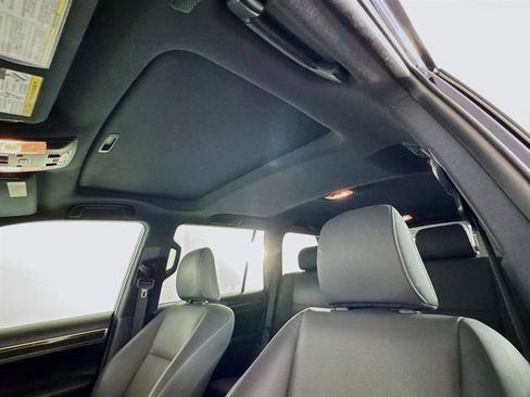 Used 2020 Lexus GX 460 Premium image 14