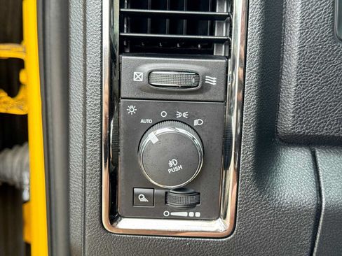 Used 2016 RAM 1500 Sport w/ Stinger Yellow Sport Package AWD/4WD image 27