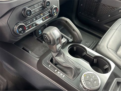 New 2025 Ford Bronco Badlands image 31