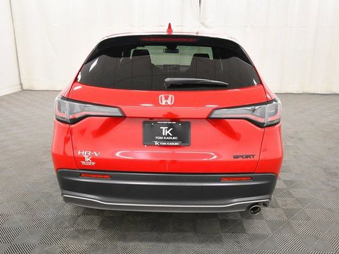 Certified 2023 Honda HR-V Sport image 6