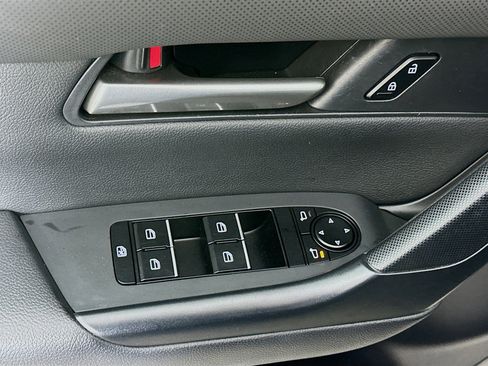 Used 2024 MAZDA CX-50 AWD 2.5 S w/ Preferred Package image 15