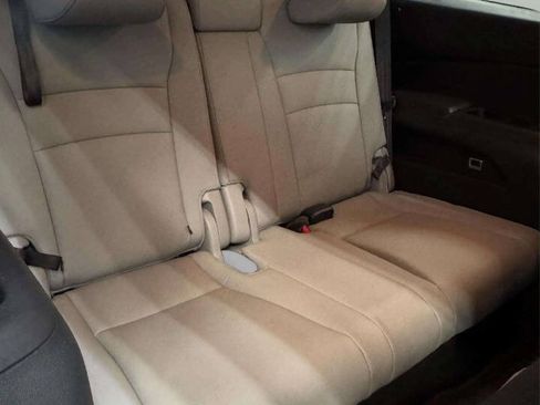 Used 2017 Honda Pilot Elite image 9