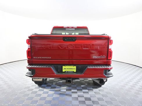 Used 2024 Chevrolet Silverado 3500 High Country w/ High Country Premium Package AWD/4WD image 5
