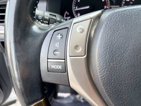 Used 2014 Lexus ES 350 FWD image 19