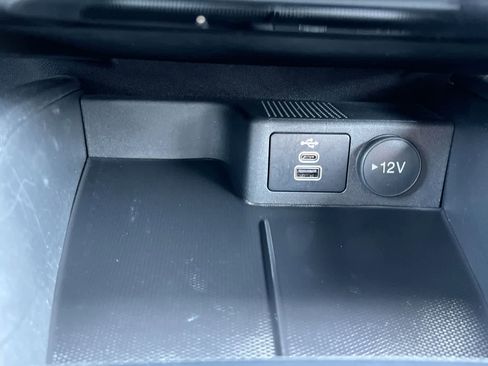 Used 2024 Ford Escape ST-Line w/ Tech Pack #1 AWD/4WD image 31