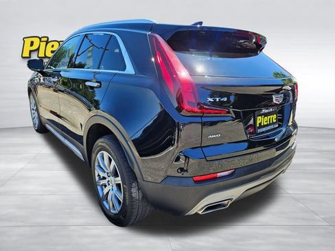 Used 2023 Cadillac XT4 Premium Luxury w/ Sun And Sound Package AWD/4WD image 3