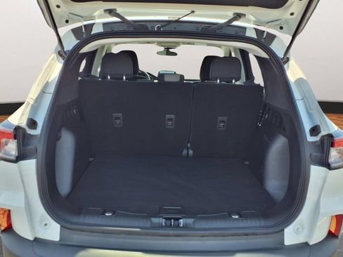 Used 2022 Ford Escape SE w/ SE Sport Appearance Package AWD/4WD image 21
