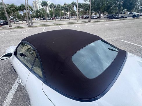 Used 2006 Porsche 911 Carrera S RWD image 61