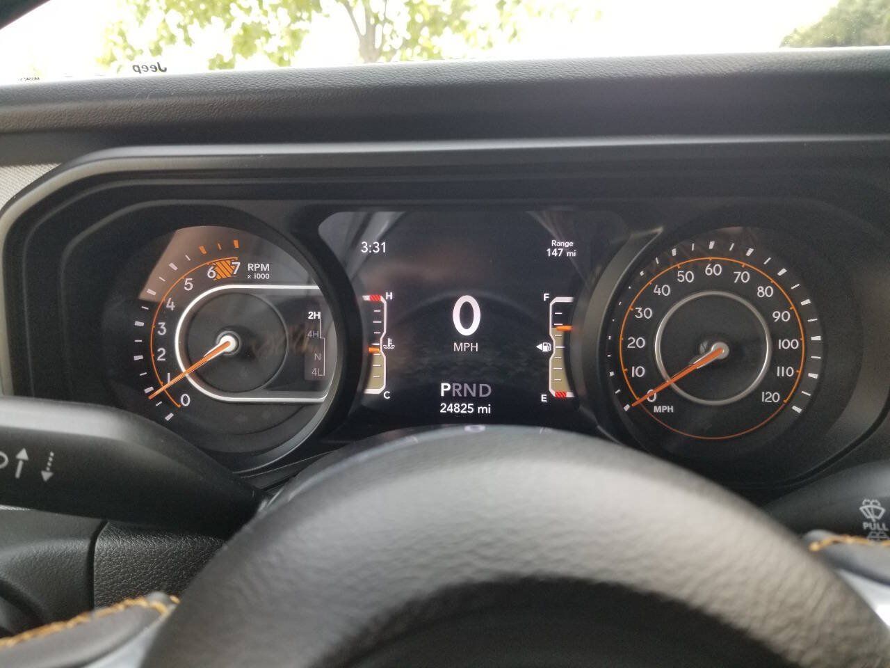 Used 2024 Jeep Wrangler Unlimited Sahara AWD/4WD image 18