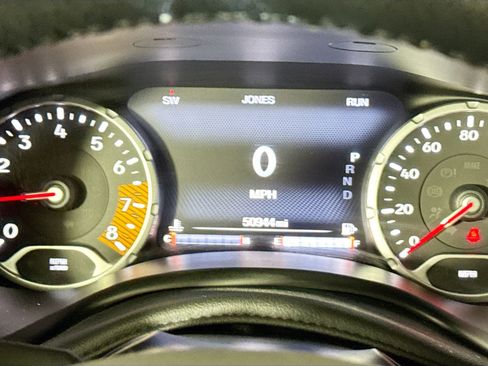 Used 2021 Jeep Renegade Latitude w/ Convenience Group image 38