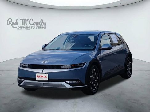 Used 2024 Hyundai Ioniq 5 SE image 1