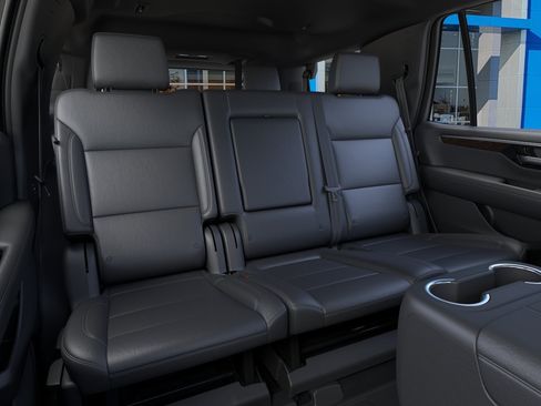 New 2026 Chevrolet Tahoe LT w/ Sun And Tow Package AWD/4WD image 17
