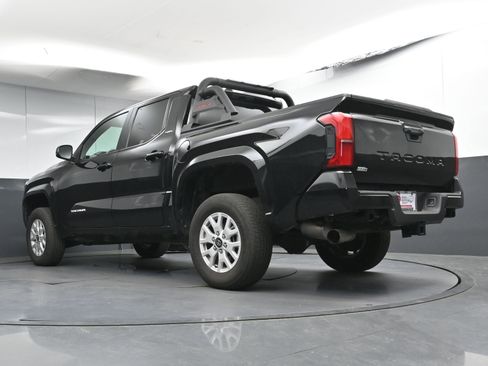 Used 2024 Toyota Tacoma SR5 image 28