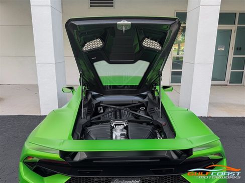 Used 2026 Lamborghini Temerario AWD/4WD image 34