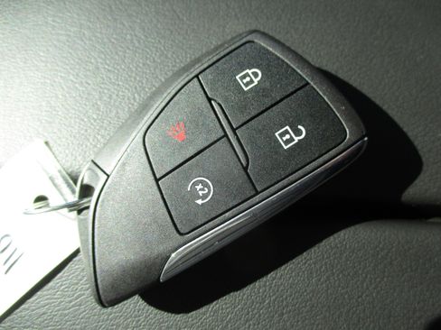 Used 2025 Buick Envision Sport Touring AWD/4WD image 42