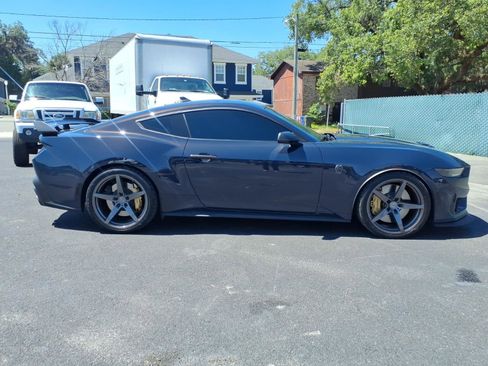 Used 2025 Ford Mustang Dark Horse w/ Dark Horse Handlin Package RWD image 4