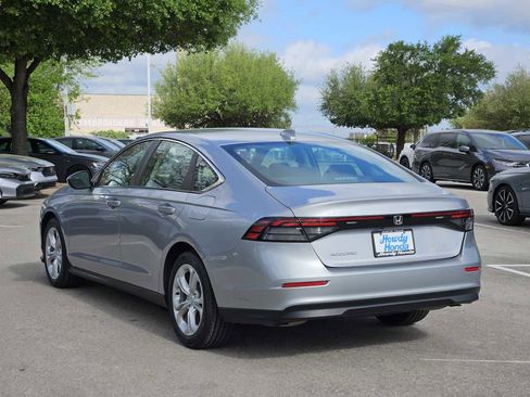 Used 2023 Honda Accord LX image 5