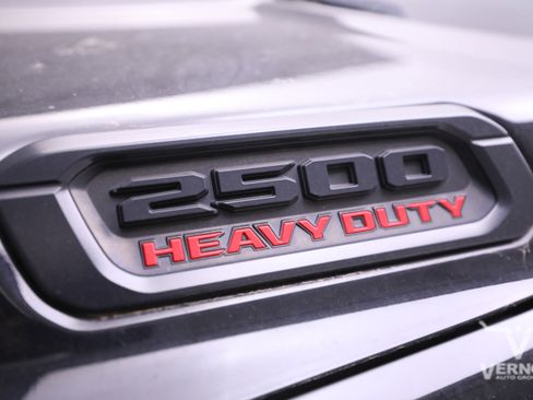 Used 2019 RAM 2500 Laramie image 12