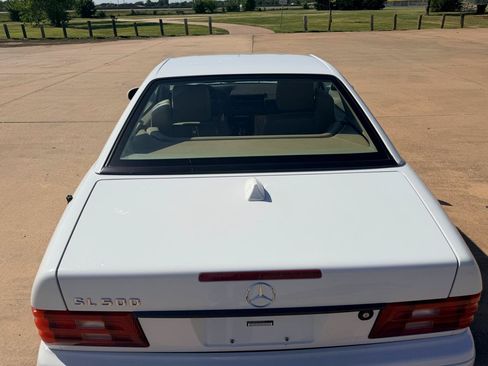 Used 2000 Mercedes-Benz SL 500 image 10