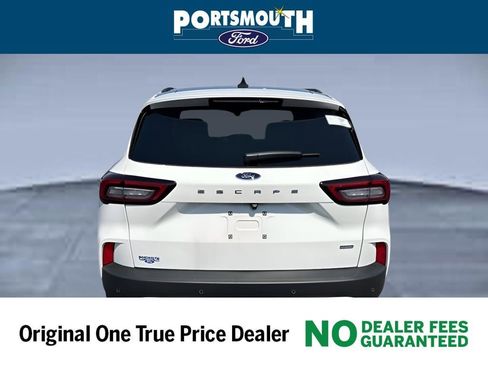 New 2024 Ford Escape SE w/ PHEV Premium Package FWD image 30