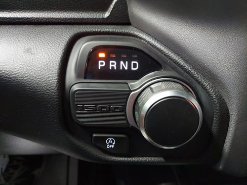 Used 2025 RAM 1500 Lone Star RWD image 21