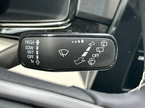 Certified 2026 Volkswagen Taos S FWD image 27