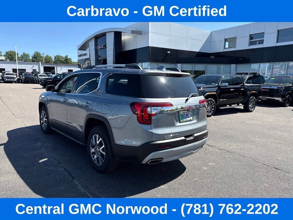 Used 2023 GMC Acadia SLT w/ Preferred Package AWD/4WD image 3