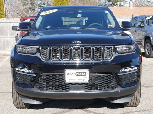 Used 2023 Jeep Grand Cherokee 4WD 4xe image 2