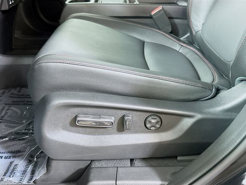 New 2026 Honda Odyssey Sport-L image 17
