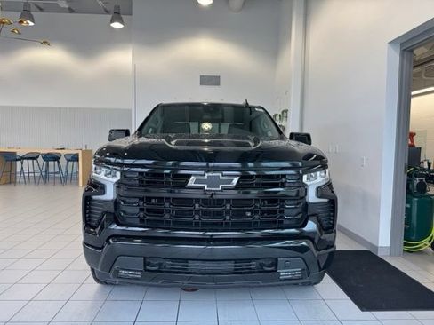 Used 2024 Chevrolet Silverado 1500 RST AWD/4WD image 30